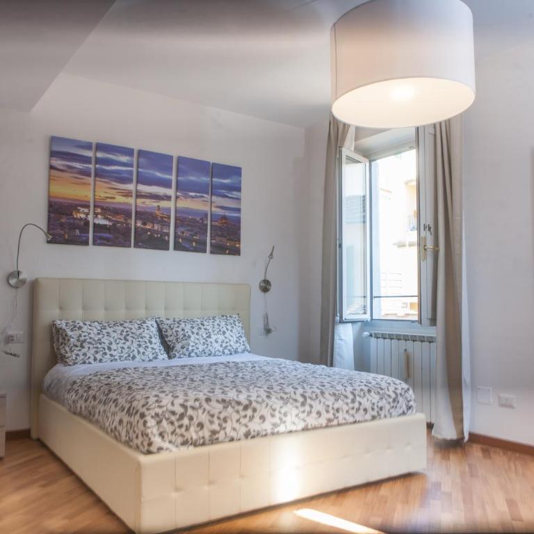 Le Tre Lune Suites - Double Room with Balcony - 13