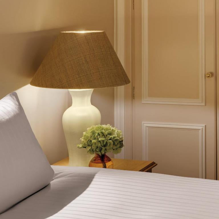 Hotel Excelsior Munich - Deluxe Doppelzimmer - 4