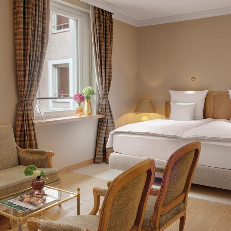 Hotel Excelsior Munich - Deluxe Junior Suite - 1
