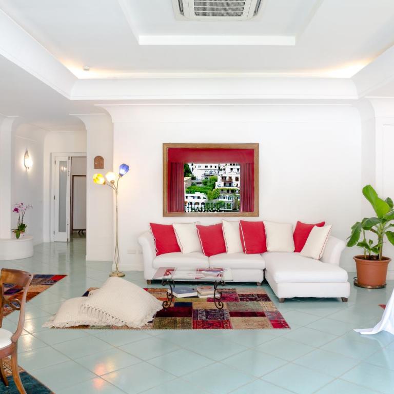 Hotel Poseidon - Ampia Suite con Terrazza e Vista Mare - 4