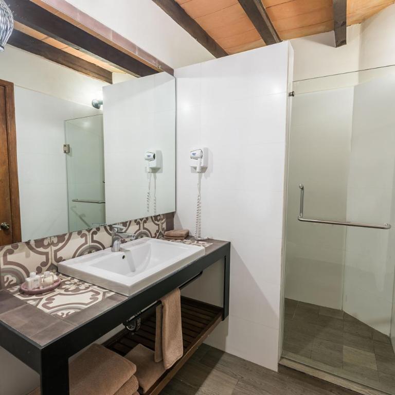 Hotel Abadia Tradicional - Standard Double Room - 2