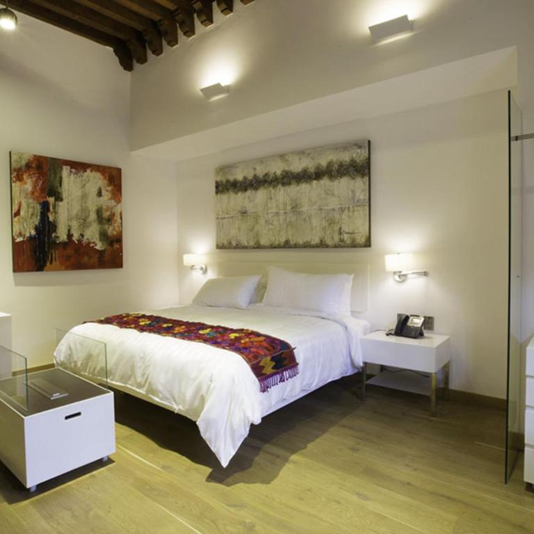 Domingo Santo Hotel Boutique - Deluxe Double Room with Balcony - 13