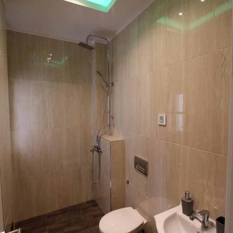 Centrally Located Relaxing Place - Deluks Apartman - 25