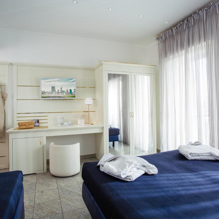 Hotel Feldberg - Superior Quadruple Room - 3