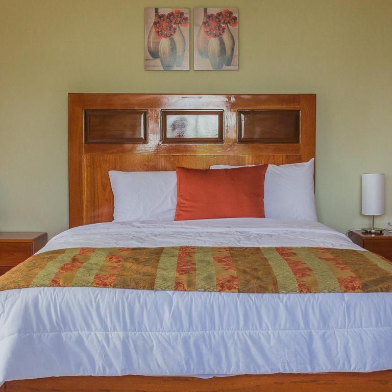 La Floresta Tarapoto Hostal - Double Room - 8