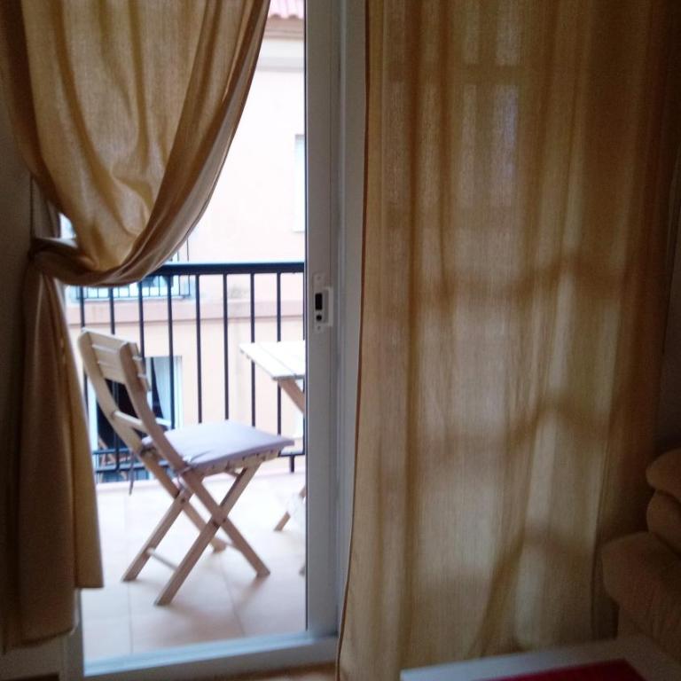 Bonito, luminoso, cerca del mar con Parking - Apartamento con balcón - 18
