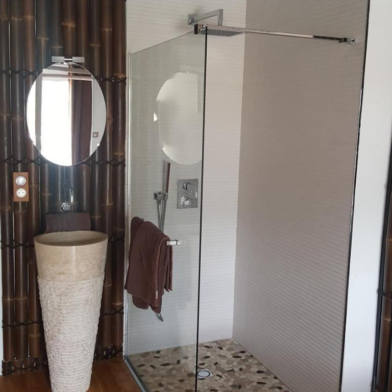 Villa BORA BORA - Chambre Double - Vue sur Piscine - 1