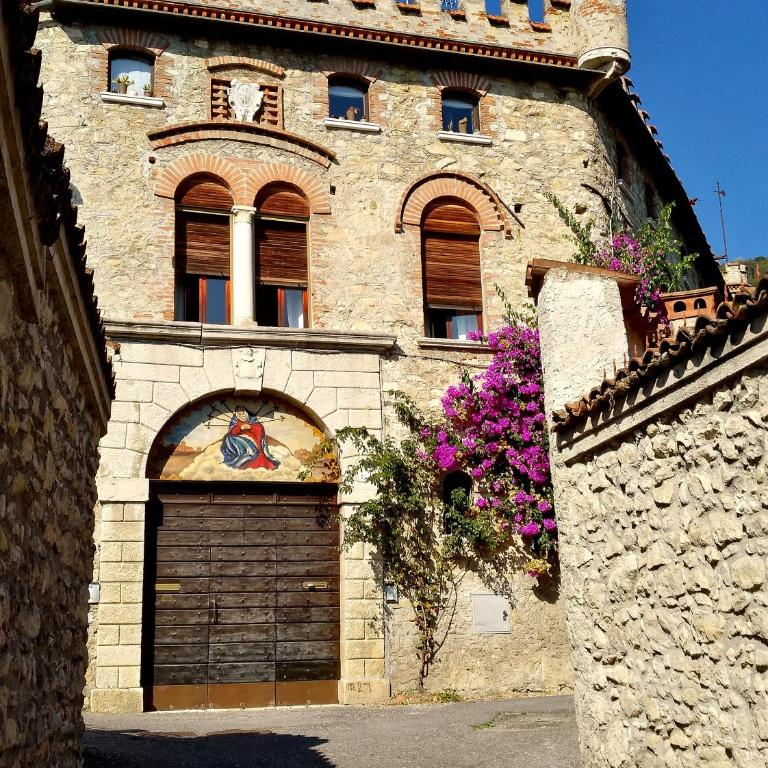 Casa Castello - Appartamento con 2 Camere da Letto - 8