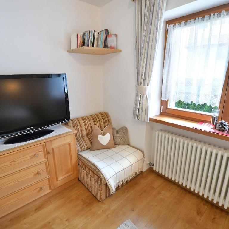Apartments Dolomie - Appartamento con 3 Camere da Letto - 45