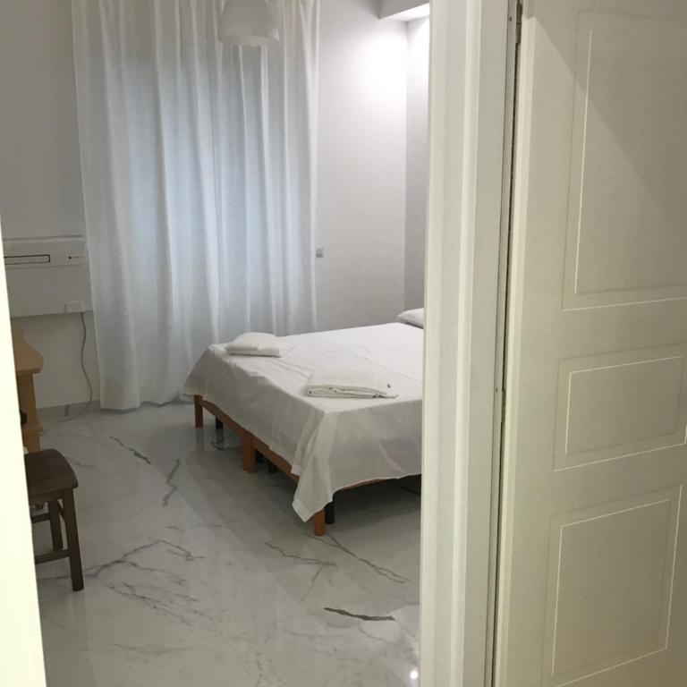 B&B Palombini - Camera Matrimoniale con Bagno Privato - 6