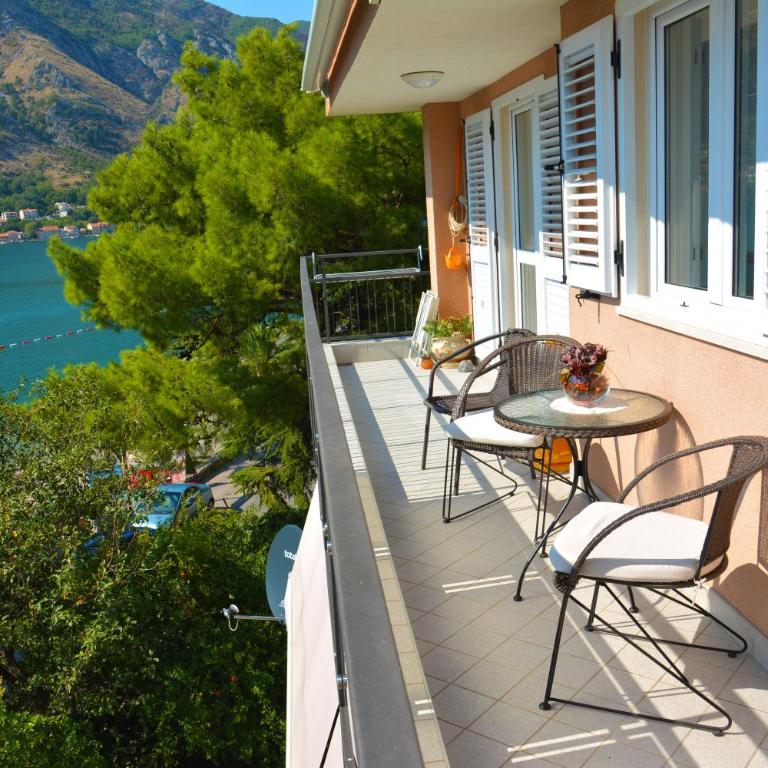 BMB Apartments Kotor - Two-Bedroom Apartment - 23