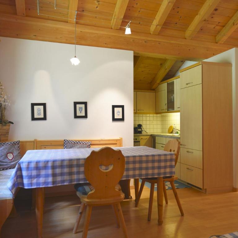 Apartments Villa Surlej - Apartment mit 1 Schlafzimmer und Waldblick - 3