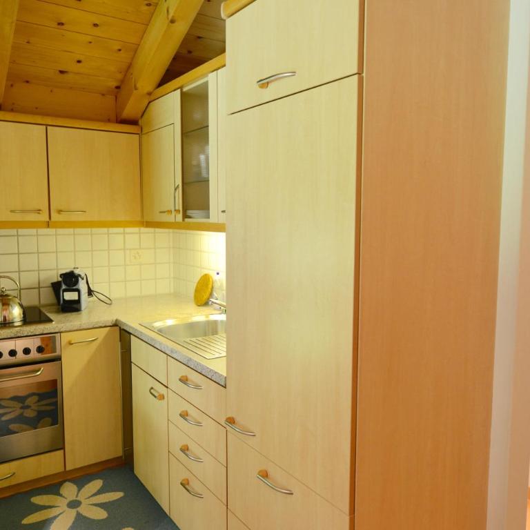 Apartments Villa Surlej - Apartment mit 1 Schlafzimmer und Waldblick - 6