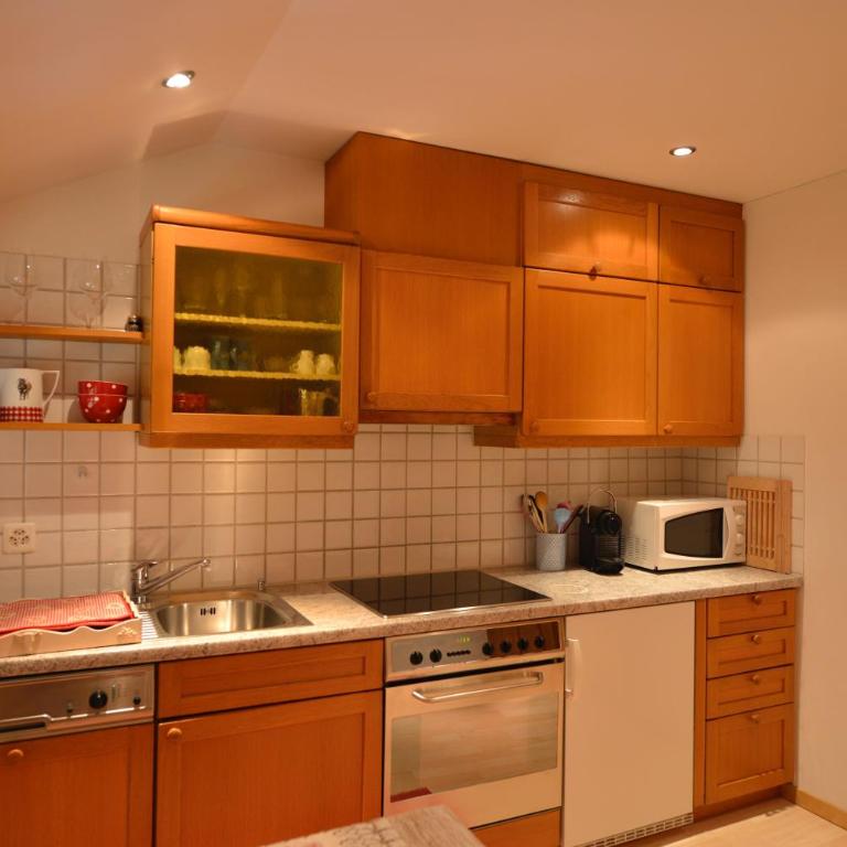 Apartments Villa Surlej - Apartment mit 2 Schlafzimmern und Seeblick - 8