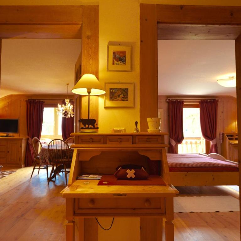 Apartments Villa Surlej - Apartment mit 2 Schlafzimmern und Seeblick - 9