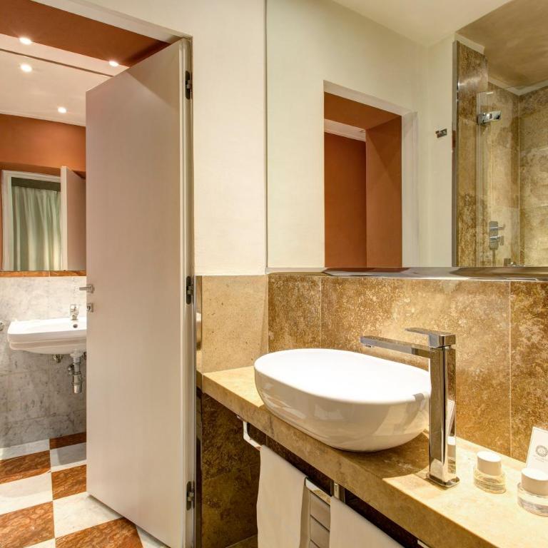 Hotel Orto de' Medici - Camera Matrimoniale/Doppia con Letti Singoli - 3