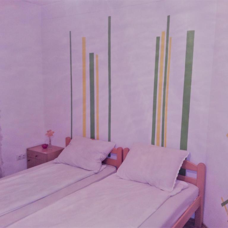 Hostel Room - Četvorokrevetna Soba - 2