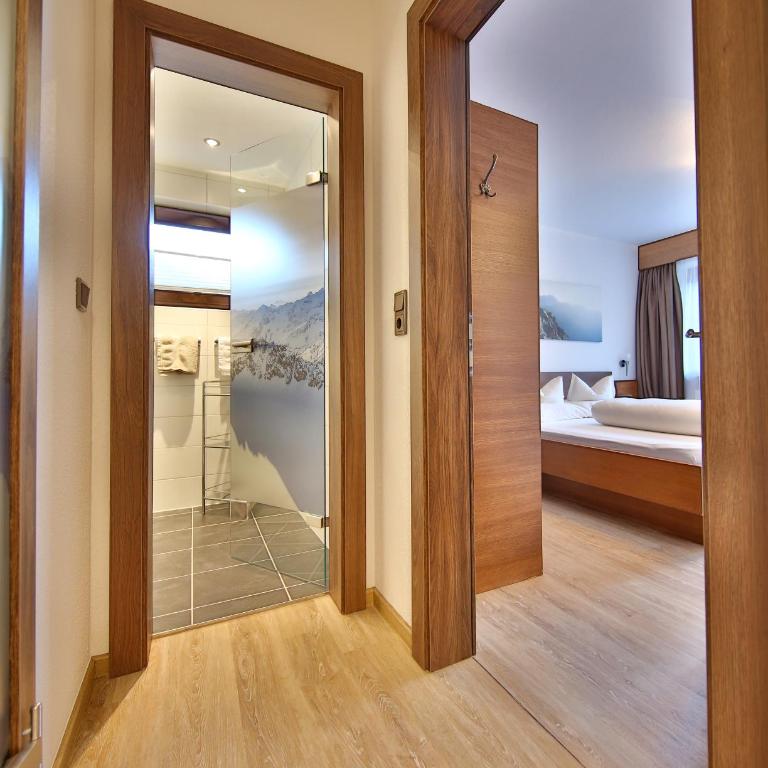 Hotel Garni Fiegl Apart - Apartment Klassik - 8