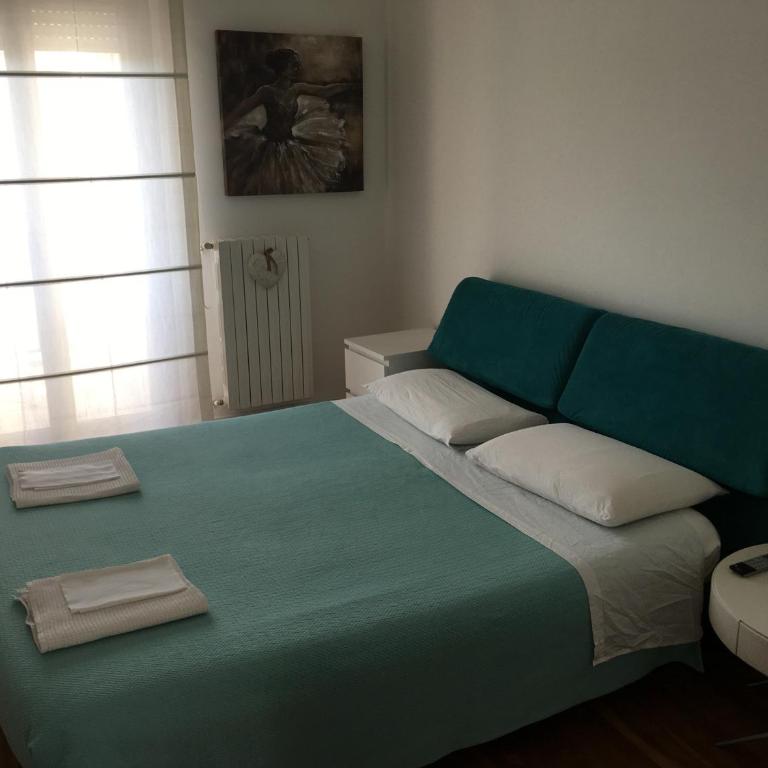 Flowers Apartment - Appartamento con Balcone - 9