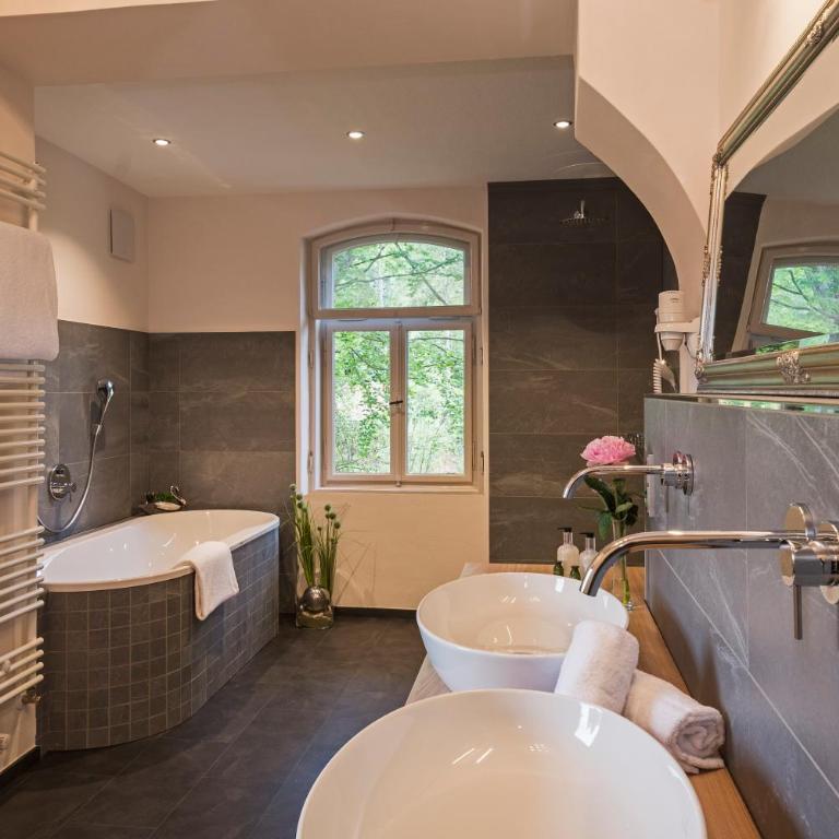 Villa Ludwig Suite Hotel - Superior Chalet - 6