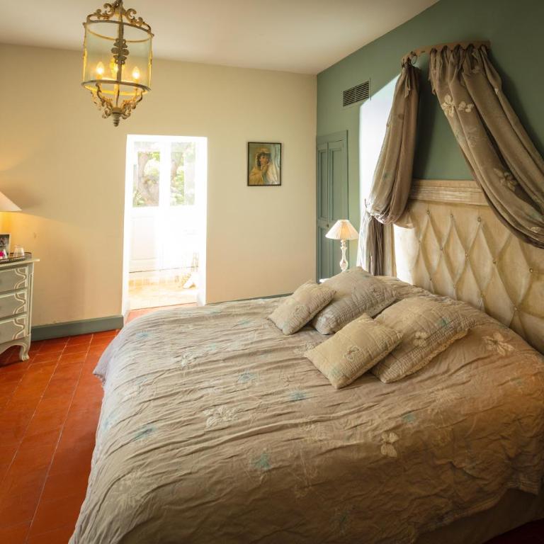 Château le Bouïs Hotel & Wine - Suite - Vue sur Parc - 4