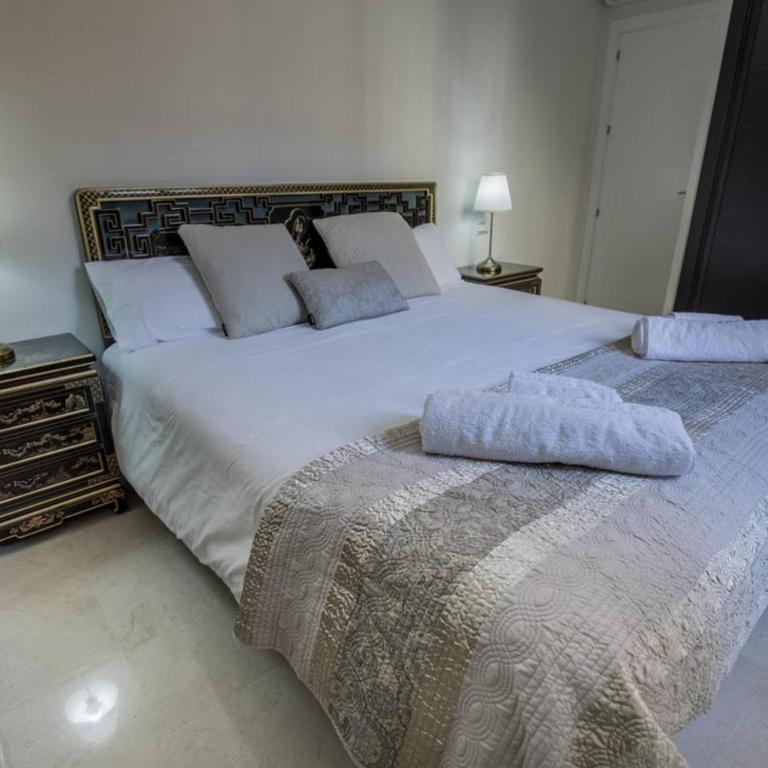 Apartamento Calle Sierpes - Apartamento - 34
