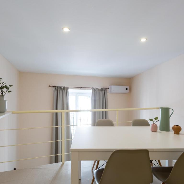 Apartamentos Diaber Gerona 22 - Apartamento Dúplex - 12