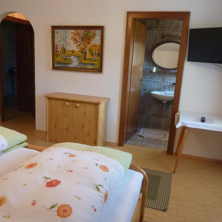 Haus Früh - Apartment mit Balkon - 16
