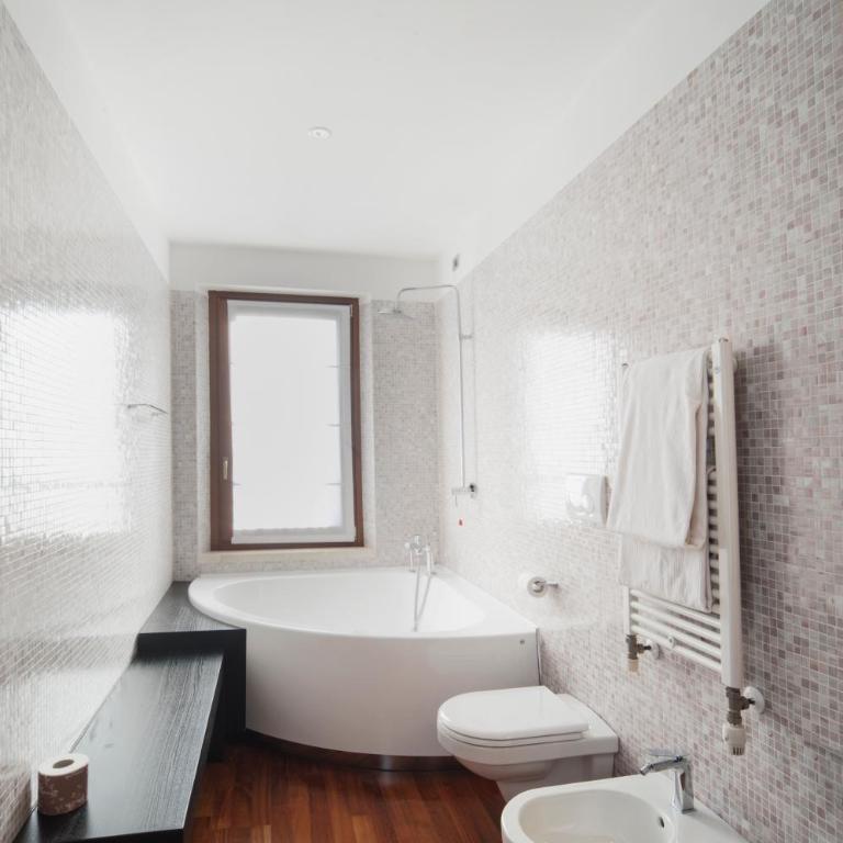 SeePort Hotel - Junior Suite - 16