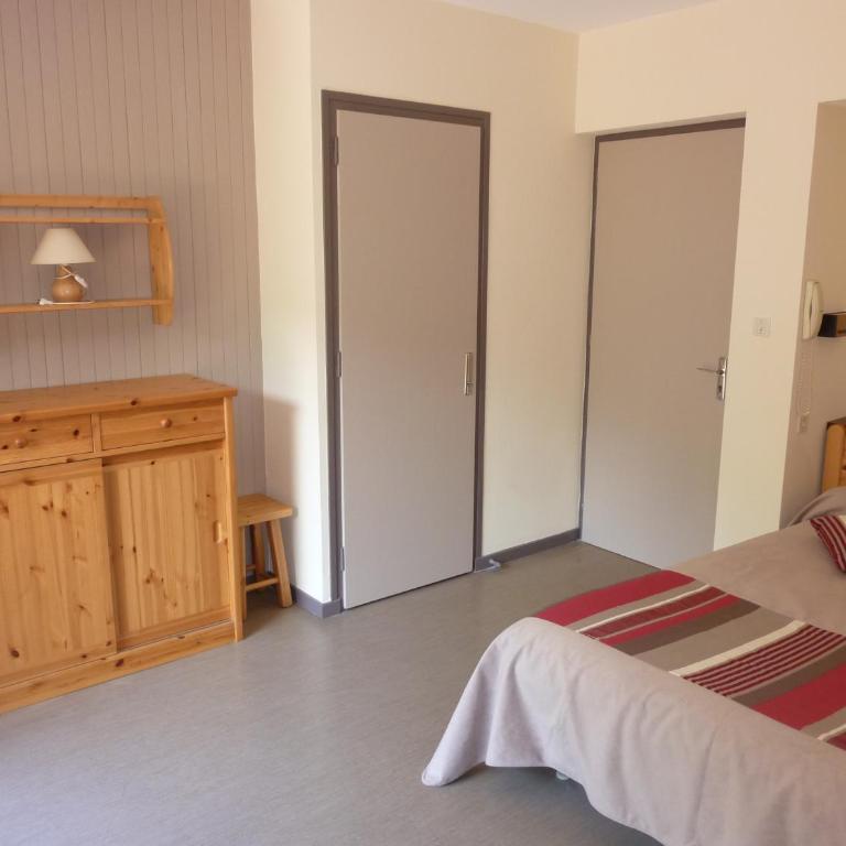 Résidence La Rochetaillée - Studio Classique avec Balcon (2 Adultes) - Vue sur Montagne - 3