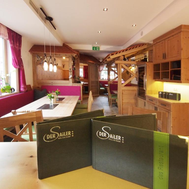 Der Sailer Hotel & Restaurant - Dreibettzimmer - 2