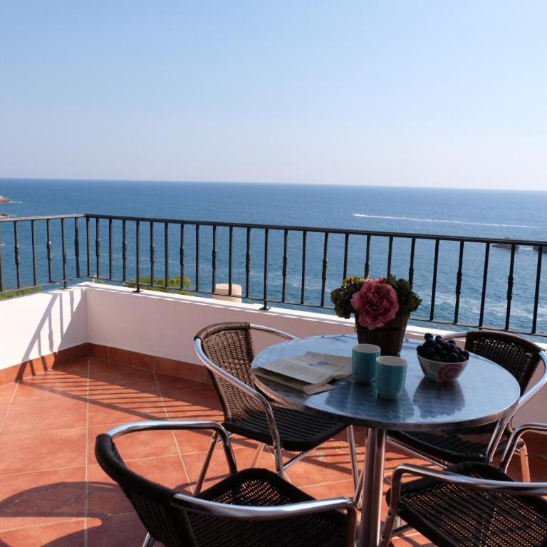 Apartments Eneida - Apartman s 1 Spavaćom Sobom i Balkonom - 13