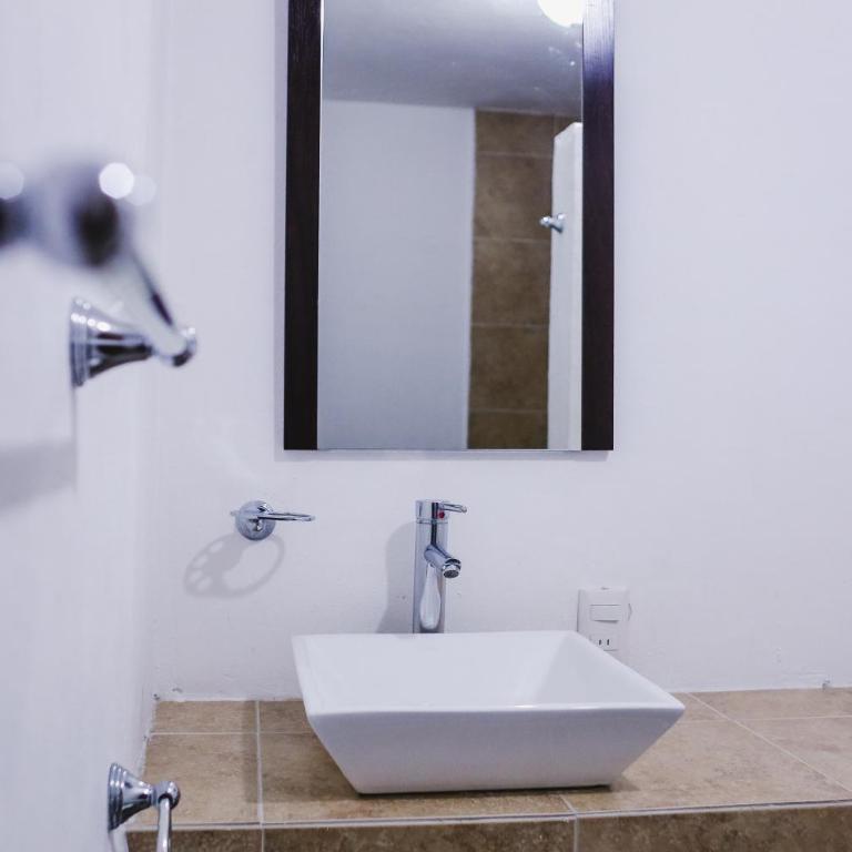 Hotel Colon Merida - Double Room - 3