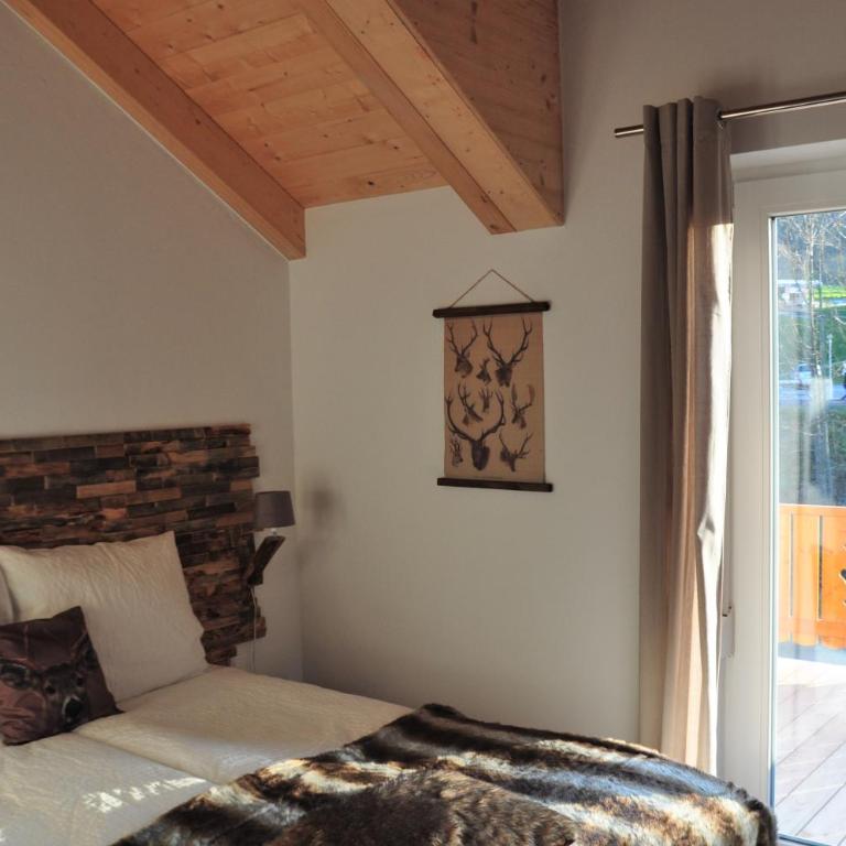 Berghaus Christel - bij skilift - grote tuin met bergbeek - Ferienhaus mit 3 Schlafzimmern - 25