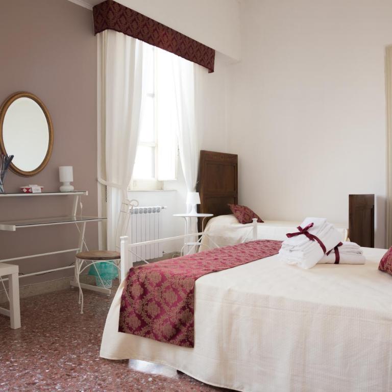 BellAqua - Double or Twin Room with Private Bathroom - 16