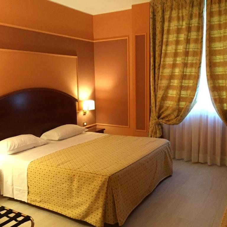 Savoia Hotel Regency - Camera Tripla Comfort - 1