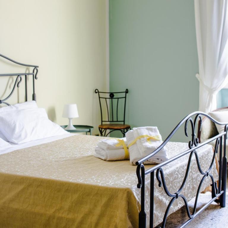 BellAqua - Triple Room with Private Bathroom - 16