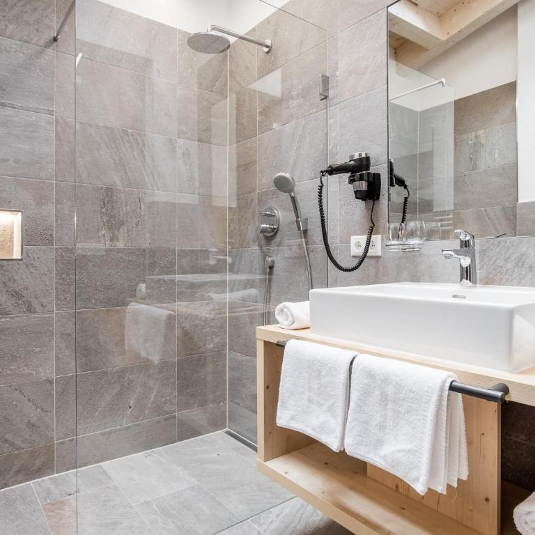 Apart SunAlpin - Comfort Apartment mit 2 Schlafzimmern und Balkon (4 Erwachsene) - 4