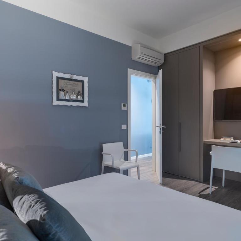 Matteotti Home Verona - Apartment with Balcony - 14