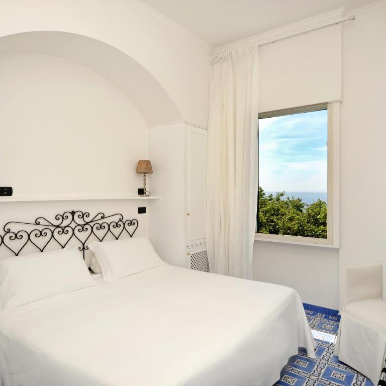 Hotel Aurora - Camera Matrimoniale/Doppia con Letti Singoli con Vista Mare Parziale - 3