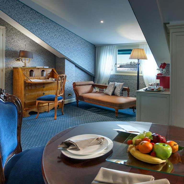 Londra Palace Venezia - Junior Suite con Vista Laguna (2 Adulti) - 3