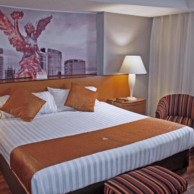 Hotel Mexicali - Habitación Superior con cama extragrande - 9