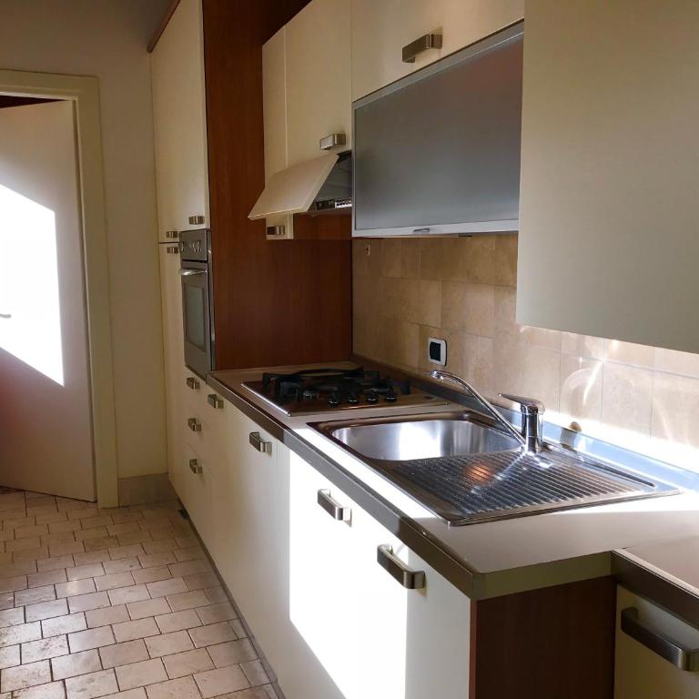 San Nicolò 3 - Appartamento con Balcone Via Noris 6 - 12