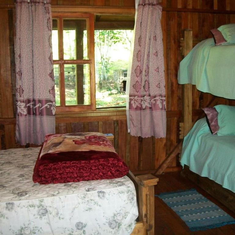 Aires del Monte - Habitación Familiar Estándar - 1