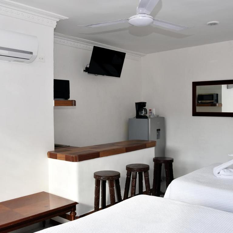 Hotel Mary Carmen - Estudio Superior - 5