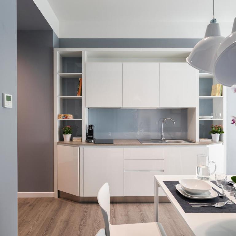 Matteotti Home Verona - Apartment with Balcony - 2