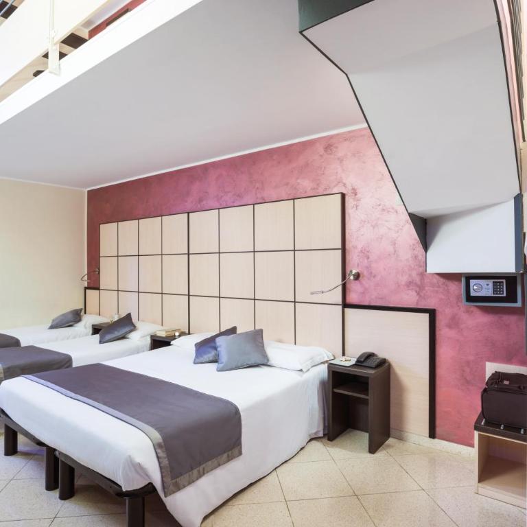 Ibis Styles Milano Centro - Camera Quintupla - 5