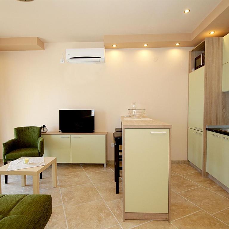 Apartments Oktopus - Standardni Apartman sa 2 Spavaće Sobe - 8