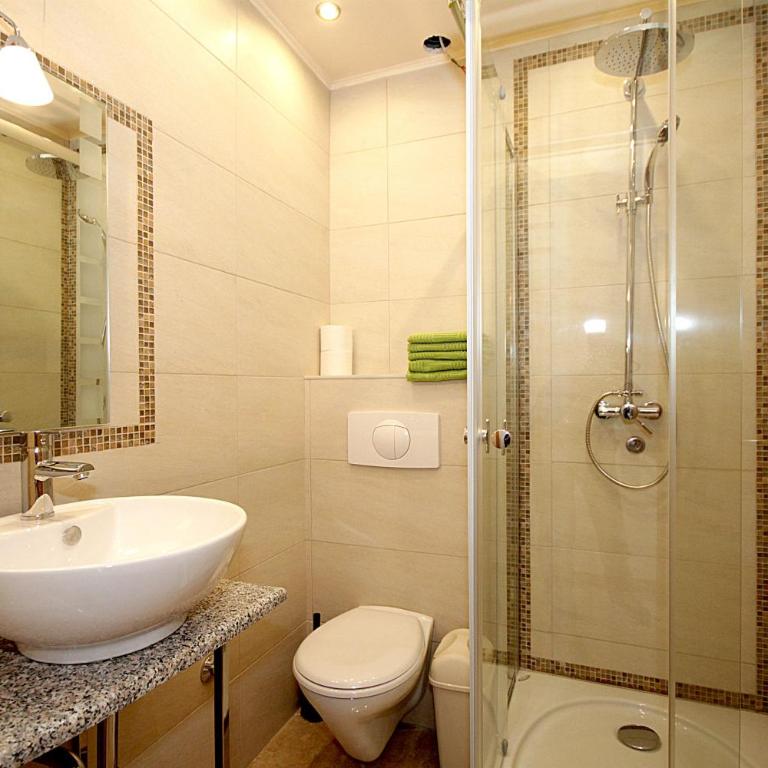 Apartments Oktopus - Apartman s 1 Spavaćom Sobom i Balkonom - 7