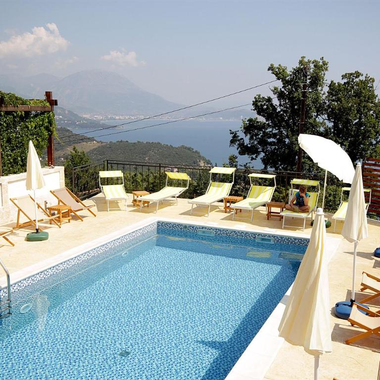 Apartments Oktopus - Apartman s 1 Spavaćom Sobom i Balkonom - 1